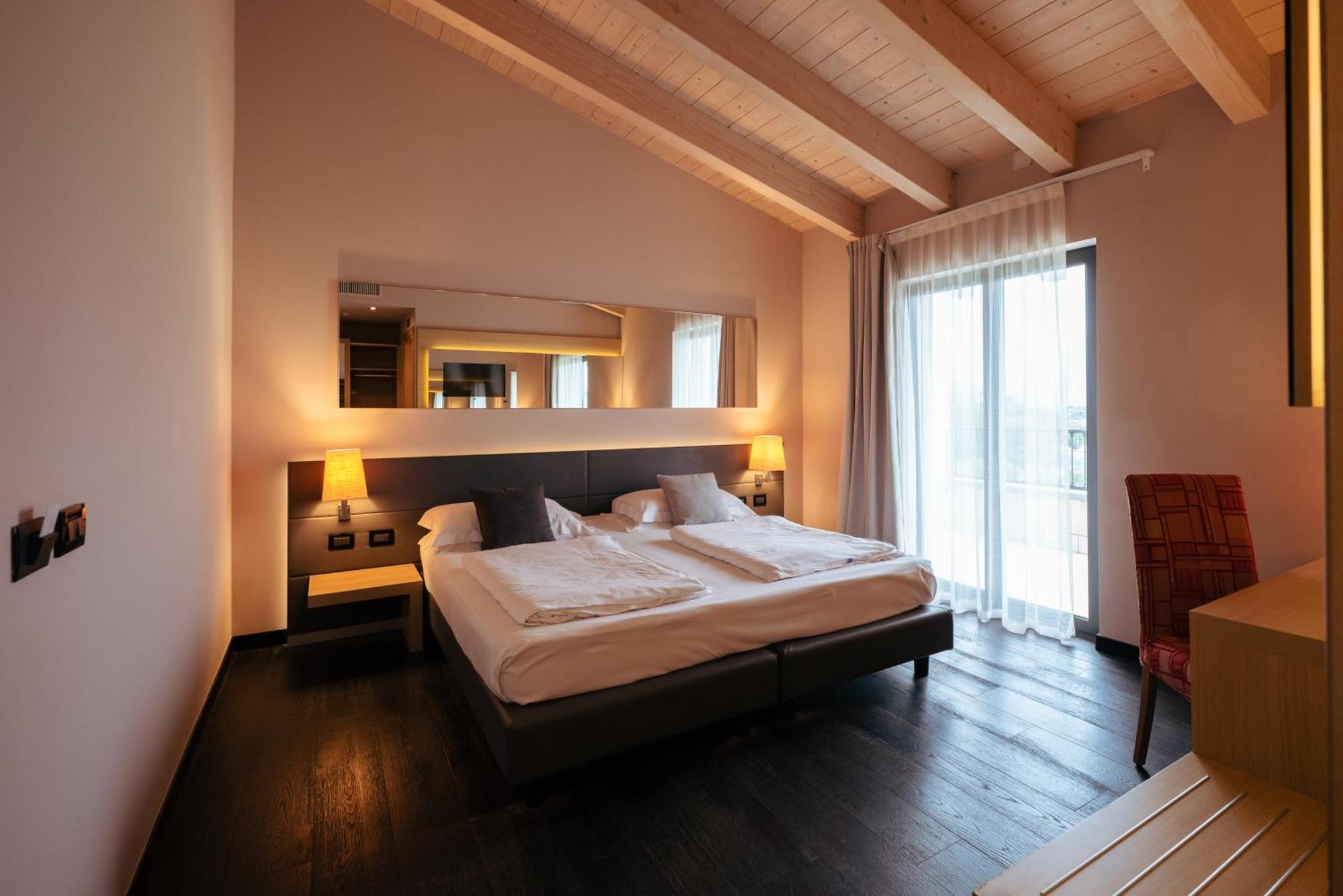 Hotel Resort Villa Luisa&Spa San Felice del Benaco Esterno foto