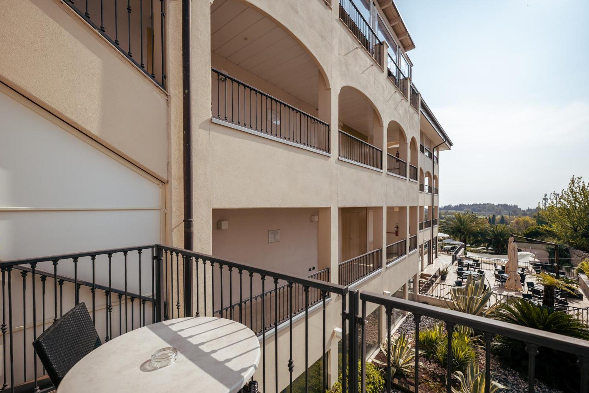 Hotel Resort Villa Luisa&Spa San Felice del Benaco Esterno foto