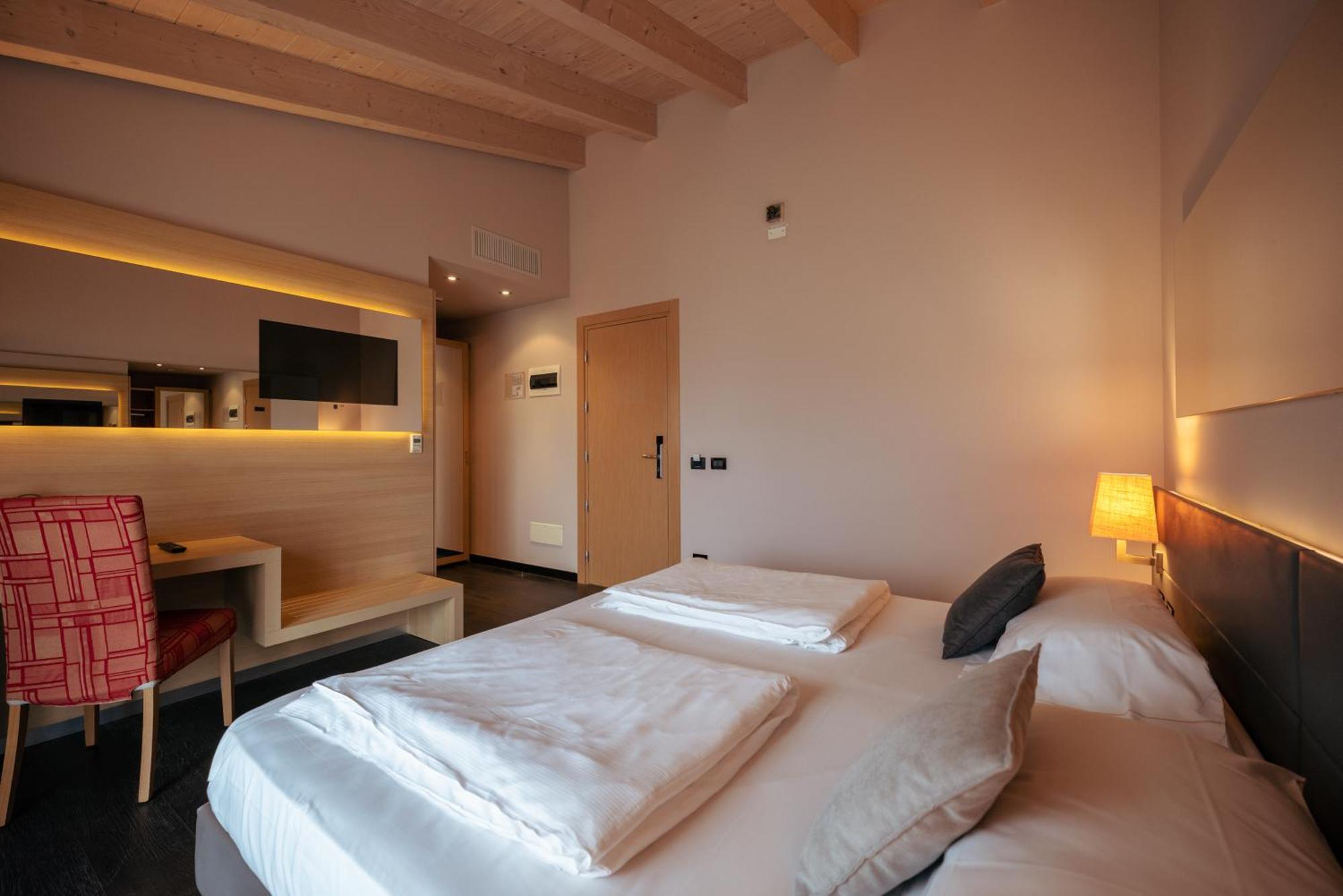 Hotel Resort Villa Luisa&Spa San Felice del Benaco Esterno foto